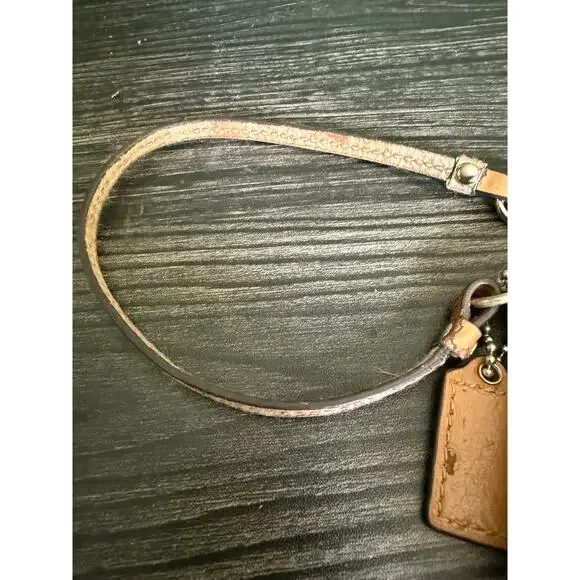 Coach Floral Peyton Medium Wristlet - Picture 9 of 9